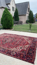 Load image into Gallery viewer, Vintage Persian Heriz Rug 8x11
