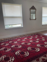 Load image into Gallery viewer, Vintage Hand Knotted Turkoman Rug 7x10