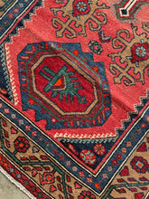 Load image into Gallery viewer, Vintage Persian Rug 3.4x6